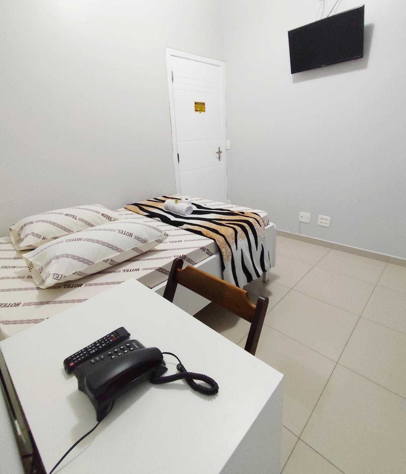 Hotel Amanhecer N903- Feirinha Da Madrugada-Bras サンパウロ エクステリア 写真