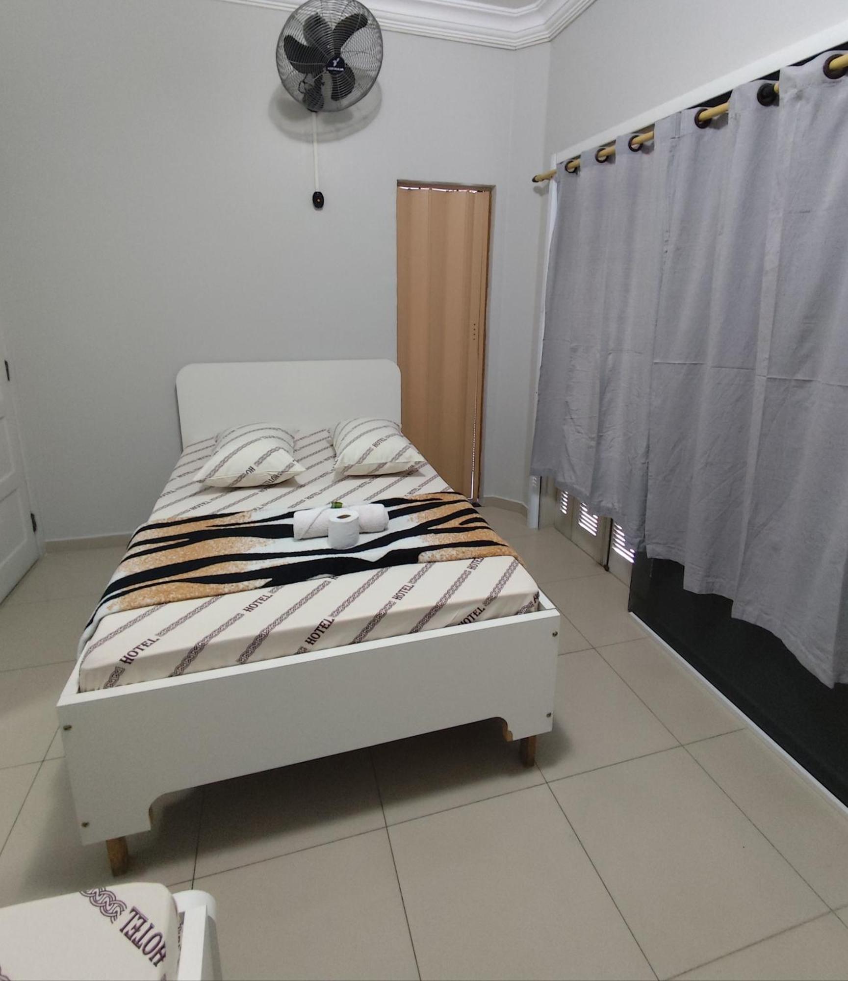 Hotel Amanhecer N903- Feirinha Da Madrugada-Bras サンパウロ エクステリア 写真
