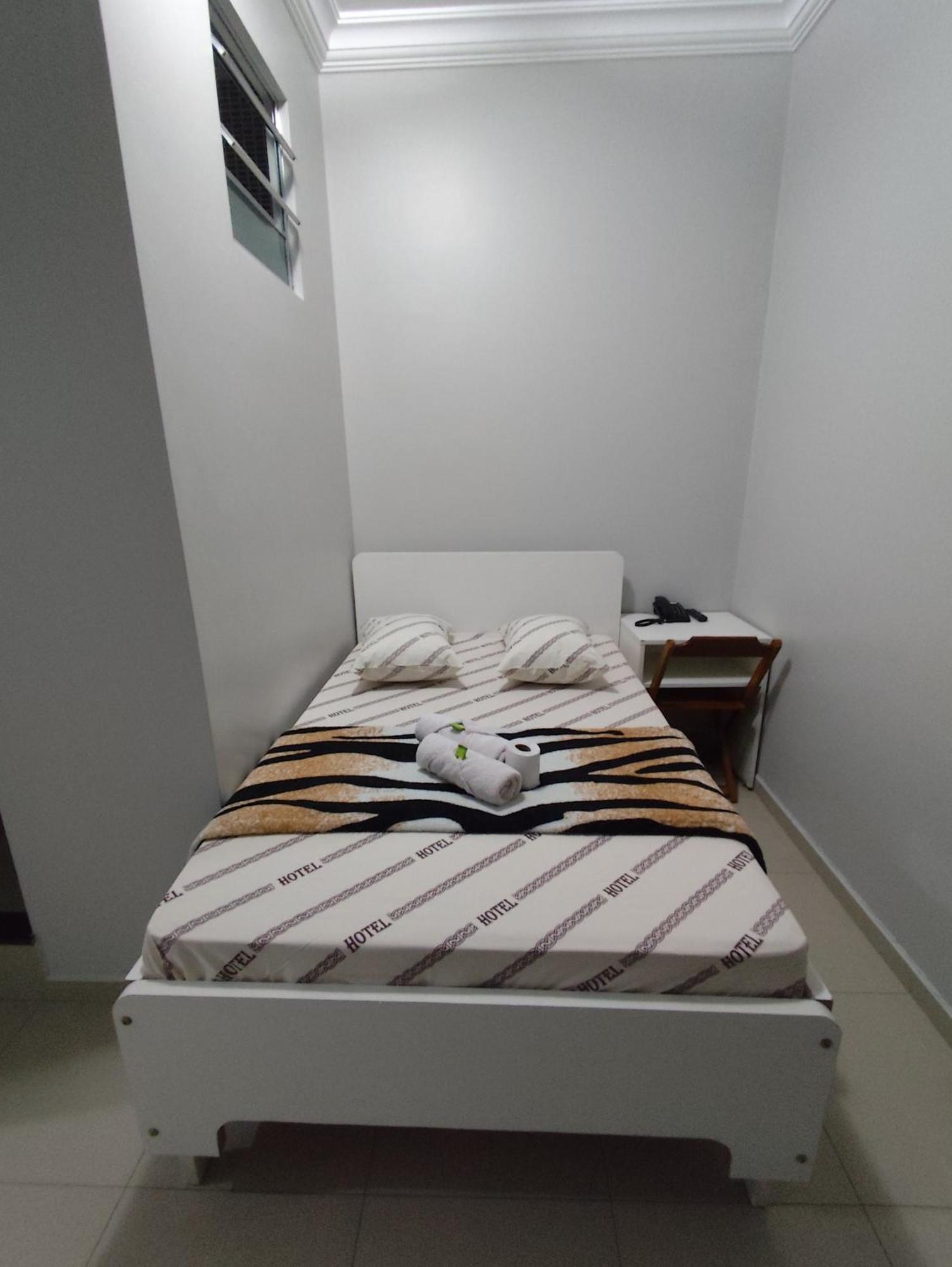 Hotel Amanhecer N903- Feirinha Da Madrugada-Bras サンパウロ エクステリア 写真