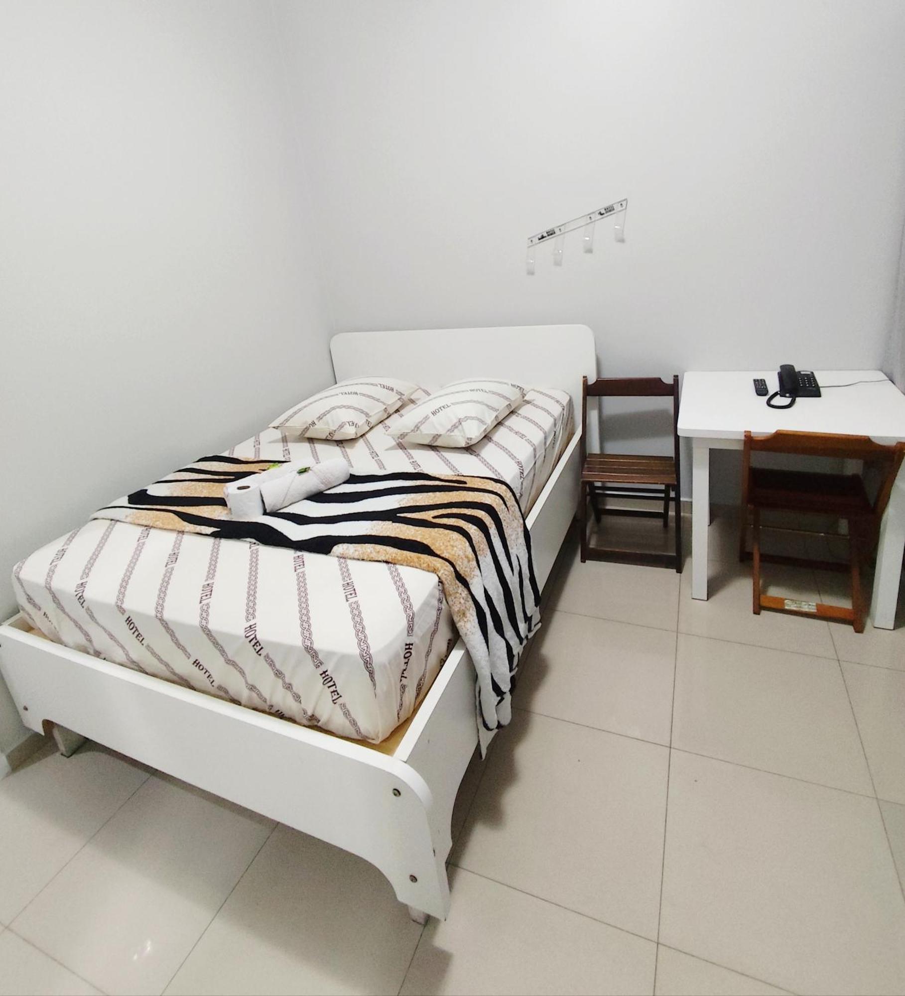 Hotel Amanhecer N903- Feirinha Da Madrugada-Bras サンパウロ エクステリア 写真