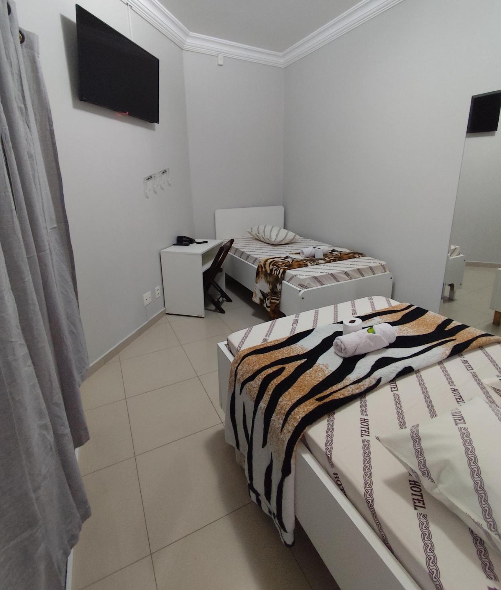 Hotel Amanhecer N903- Feirinha Da Madrugada-Bras サンパウロ エクステリア 写真